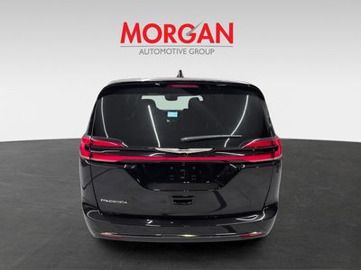 2026 Chrysler Pacifica — detail view