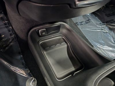 2026 Chrysler Pacifica — photo 27 view