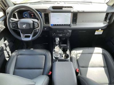 2026 Ford Bronco — photo 11 view