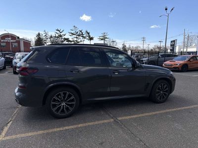 2024 BMW X5 xDrive40i — engine compartment view