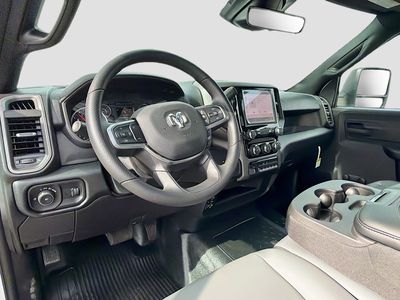 2026 Ram 3500 - Photo 14