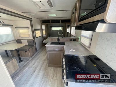 2022 Surveyor Legend 202RBLE - Photo 6