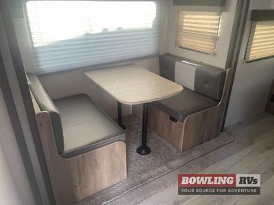 2022 Surveyor Legend 202RBLE - Photo 7