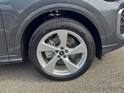 2025 Audi Q5 Sportback — photo 34 view