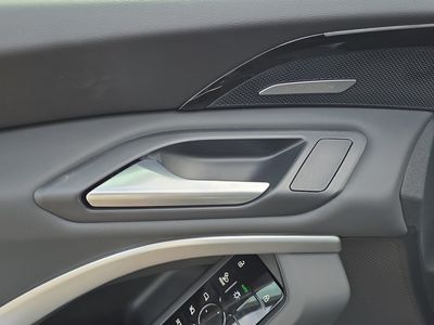 2025 Audi Q5 Sportback — photo 18 view
