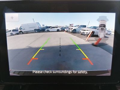2023 Ford Explorer — photo 17 view