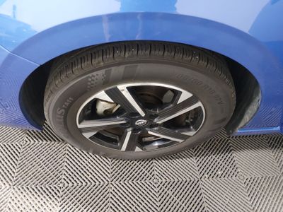 2024 Nissan Sentra — photo 10 view