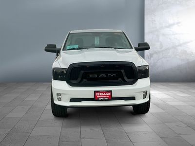 2014 Ram 1500 — side profile view
