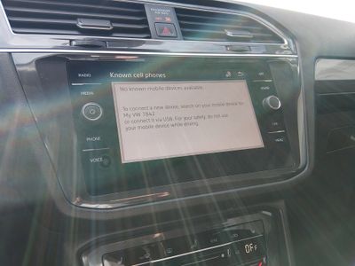 2024 Volkswagen Tiguan — photo 17 view