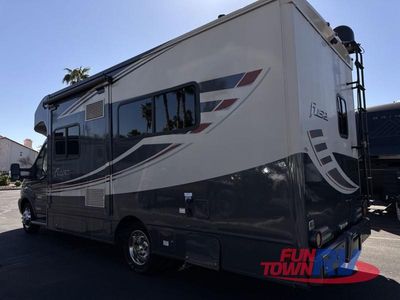2018 Winnebago Fuse — engine compartment view