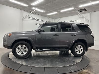 2020 Toyota 4Runner - Photo 4