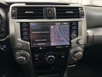 2020 Toyota 4Runner - Photo 14