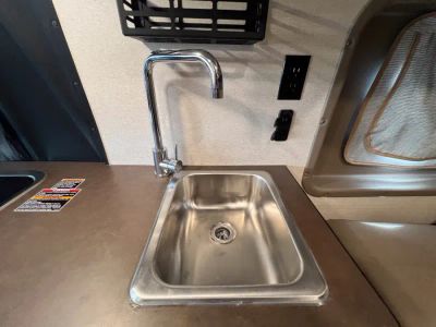 2027 Winnebago SOLIS — photo 9 view