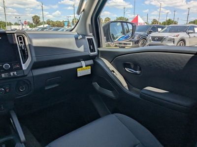 2026 Nissan Frontier — photo 16 view