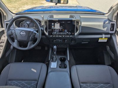2026 Nissan Frontier — photo 14 view