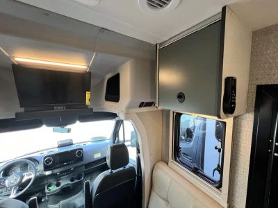 2026 Winnebago EKKO - Photo 10