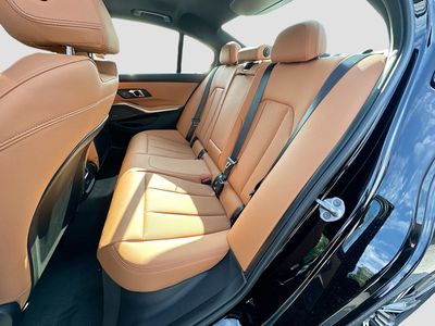 2026 BMW 3 Series — photo 19 view