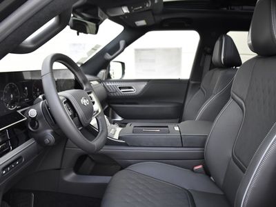 2026 INFINITI QX80 - Photo 24