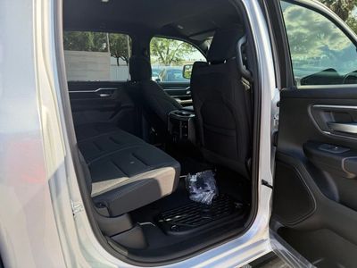 2026 Ram 1500 — photo 33 view