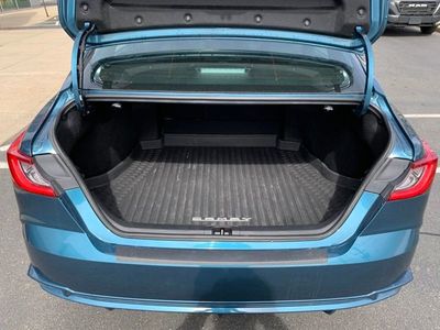 2025 Toyota Camry XSE - Photo 28