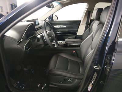 2025 Genesis GV70 - Photo 21