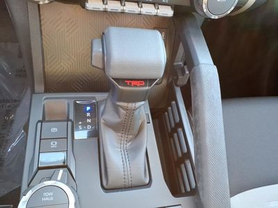 2025 Toyota Tacoma - Photo 17