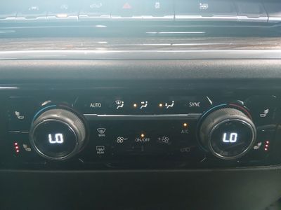 2025 Chevrolet Silverado 1500 - Photo 18