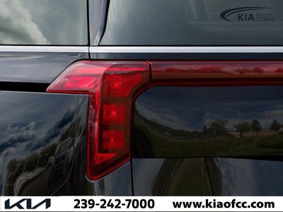 2026 Kia Carnival — photo 11 view