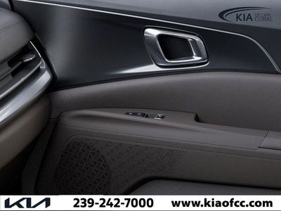 2026 Kia Carnival — photo 25 view