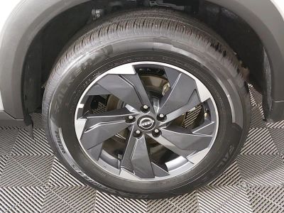2025 Nissan Rogue — photo 10 view