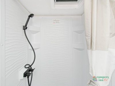 2026 Grand Design Transcend One - Photo 24