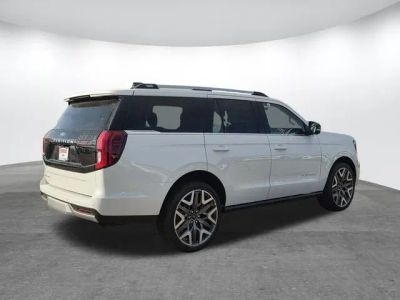 2026 Ford Expedition - Photo 3
