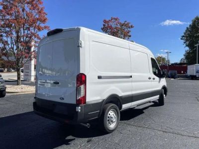 2026 Ford Transit-350 - Photo 3