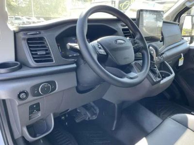 2026 Ford Transit-350 - Photo 17