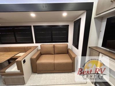 2026 Forest River RV Wildwood Heritage Glen — photo 17 view