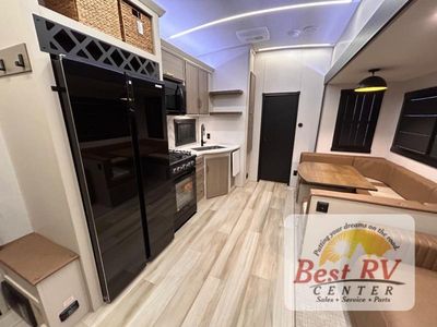 2026 Forest River RV Wildwood Heritage Glen — photo 22 view