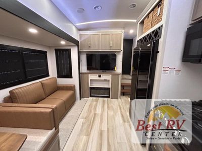 2026 Forest River RV Wildwood Heritage Glen — photo 44 view