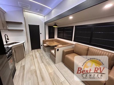 2026 Forest River RV Wildwood Heritage Glen — photo 19 view