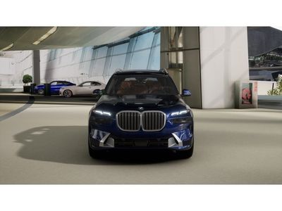 2026 BMW X7 - Photo 3