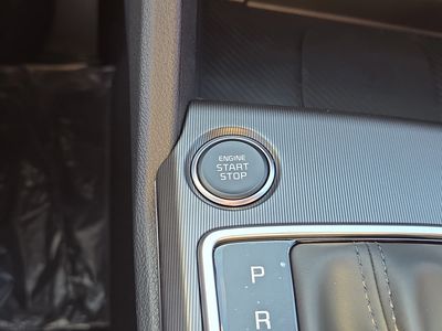 2026 Kia Sportage — photo 32 view