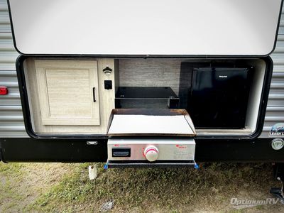 2024 Coachmen Catalina Legacy Edition - Photo 18