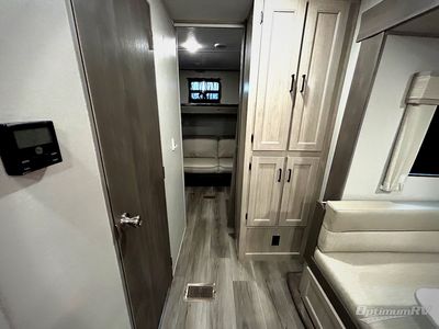 2024 Coachmen Catalina Legacy Edition - Photo 11