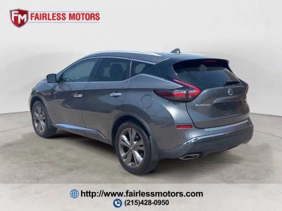2019 Nissan Murano — rear three-quarter view