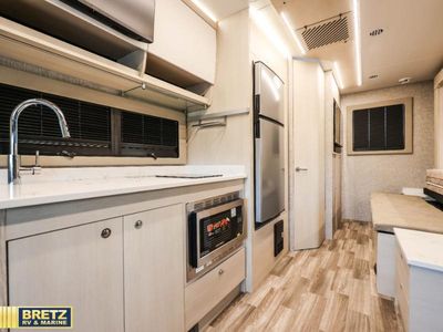 2026 Tiffin Motorhomes Wayfarer — photo 16 view