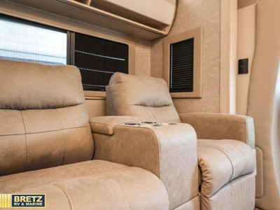 2026 Tiffin Motorhomes Wayfarer — photo 11 view