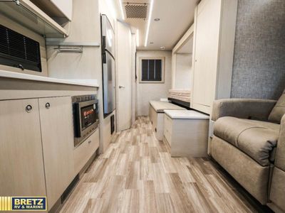 2026 Tiffin Motorhomes Wayfarer — photo 15 view