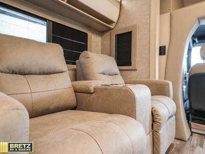 2026 Tiffin Motorhomes Wayfarer — photo 12 view