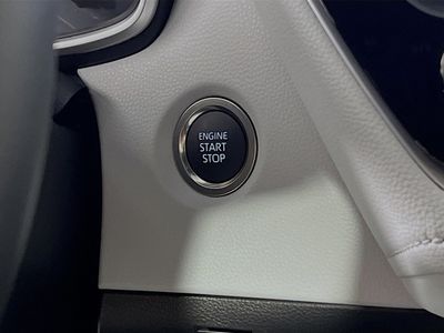 2026 Toyota Corolla Hatchback - Photo 20