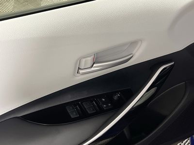2026 Toyota Corolla Hatchback - Photo 14