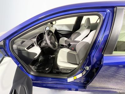 2026 Toyota Corolla Hatchback - Photo 12